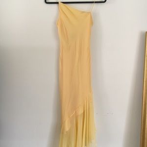 Yellow dress